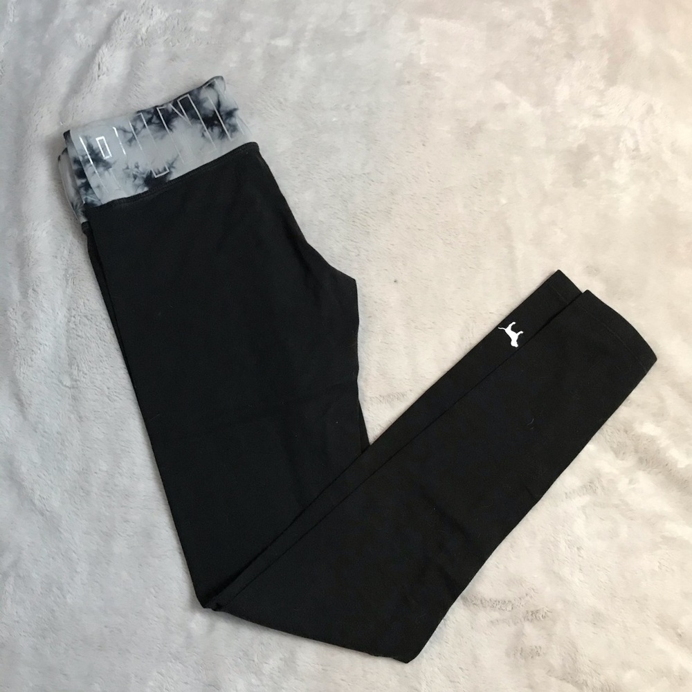VS PINK YOGA PANTS XS